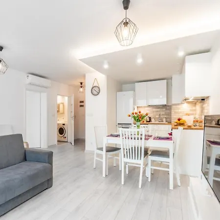 Bella Casa Premium - 30 Pszczelna Lägenhet